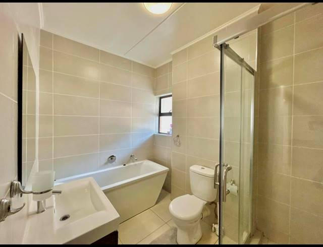 3 BEDROOM APARTMENT FOR SALE IN BARTLETT